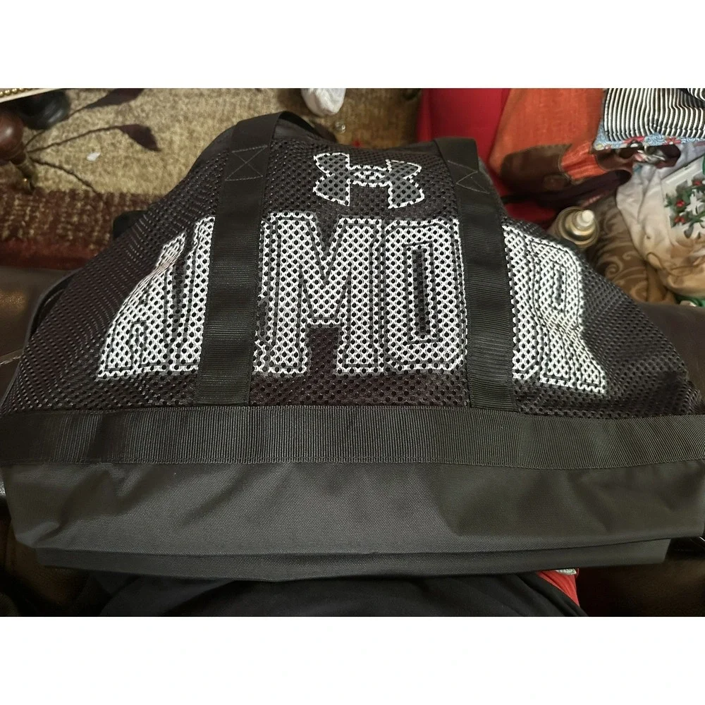Under Armour UA Undeniable Duffle Bag 55L OSFM Black/White Zip 5 Pockets
